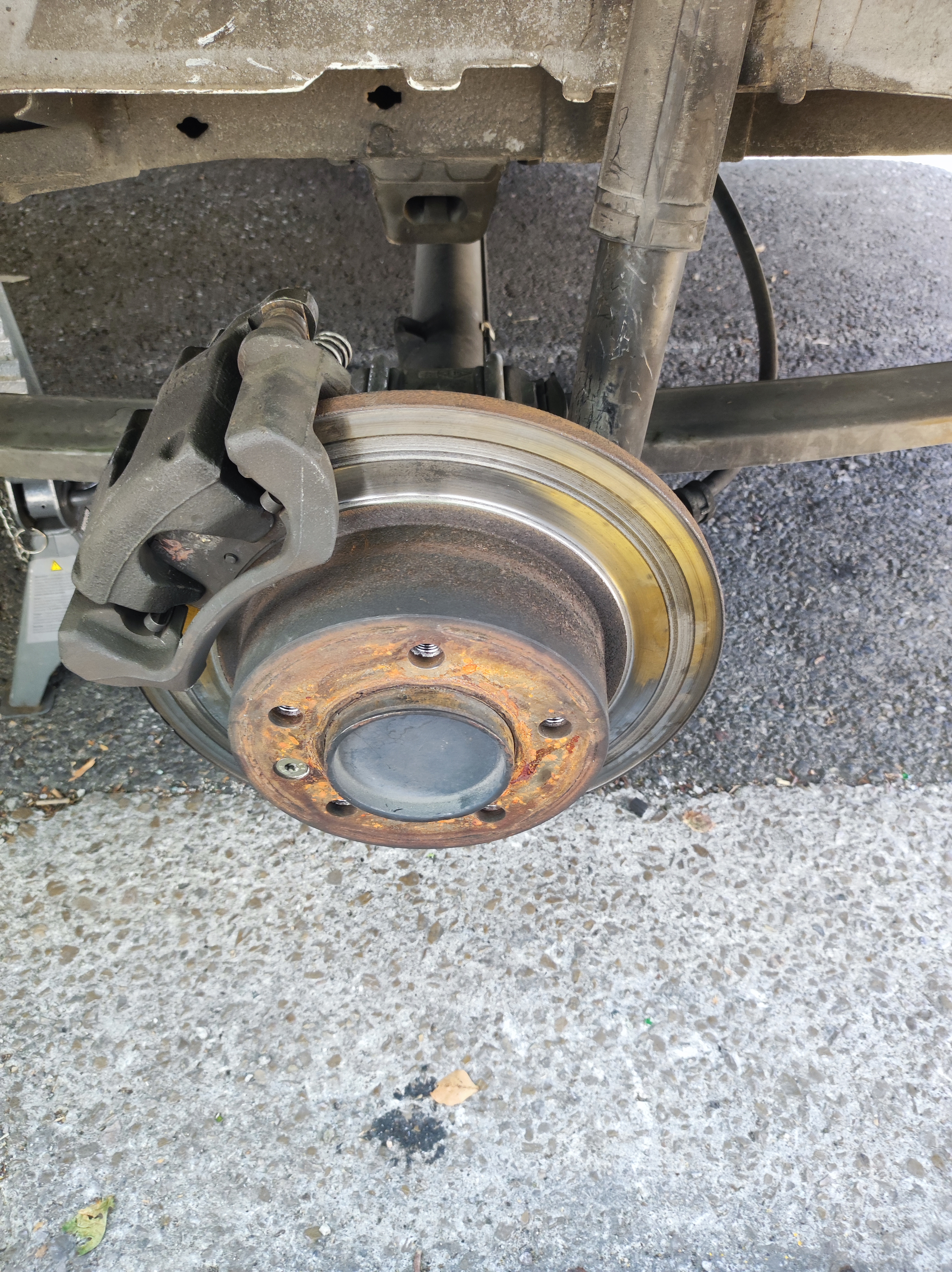 Freinage : disques et plaquettes